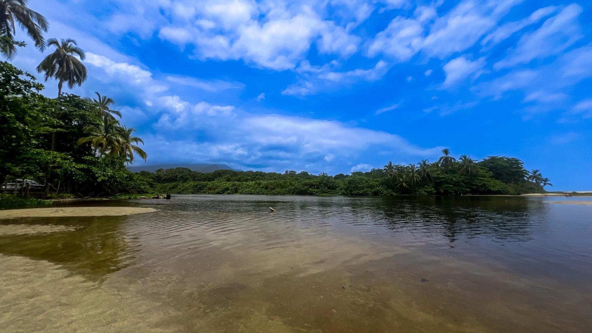 Hostal Mocambo Beach Guachaca Exteriér fotografie