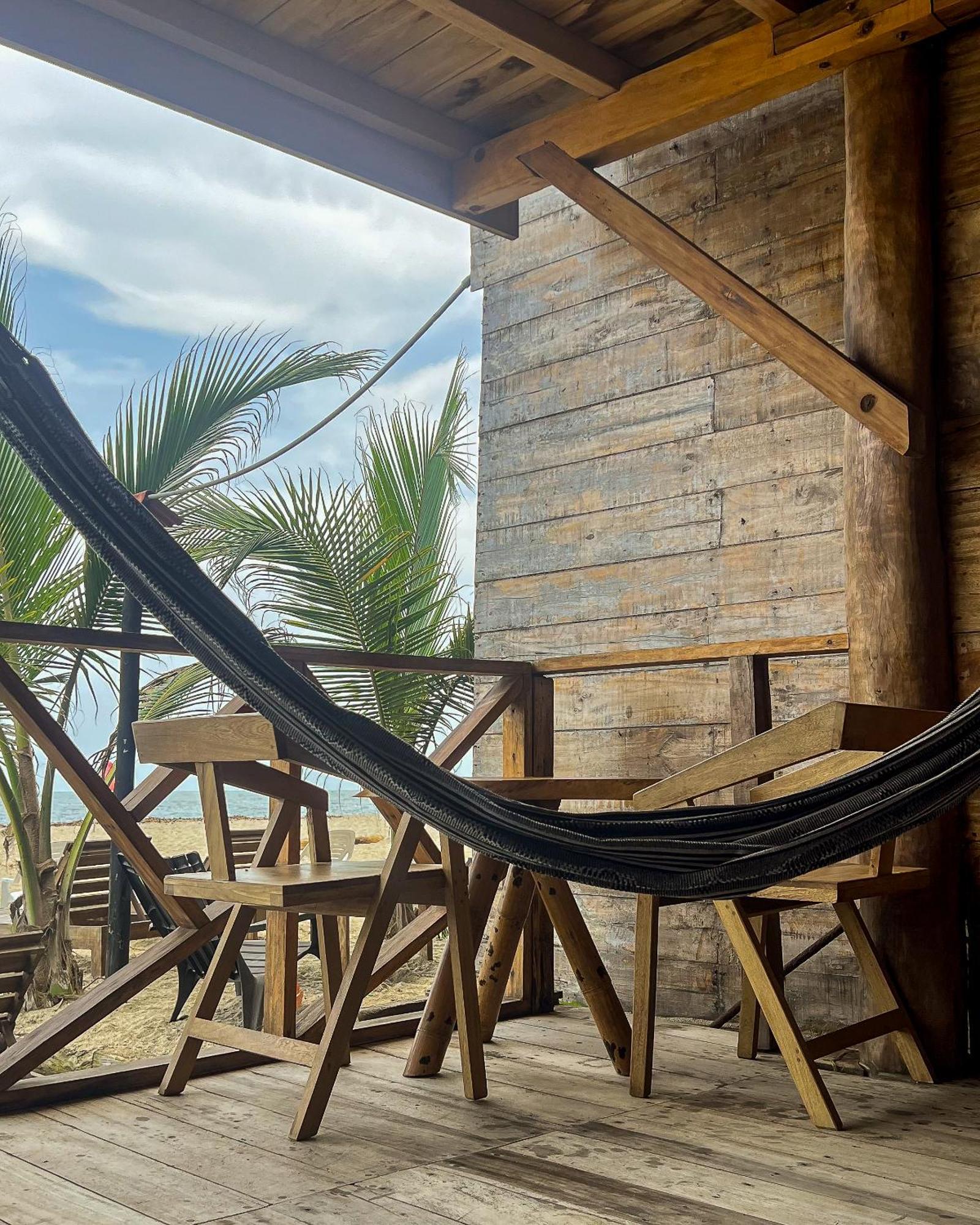 Hostal Mocambo Beach Guachaca Exteriér fotografie